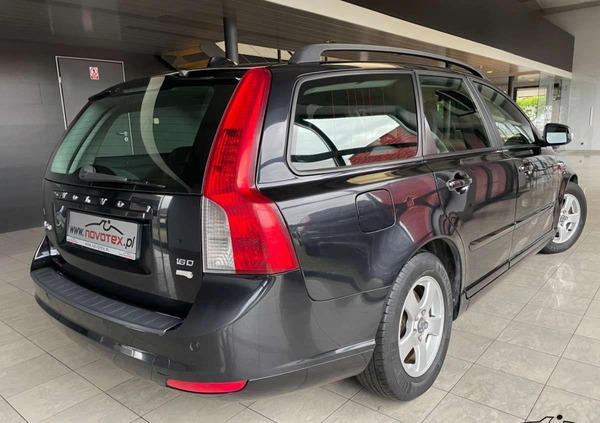 Volvo V50 cena 15500 przebieg: 320000, rok produkcji 2010 z Kańczuga małe 172